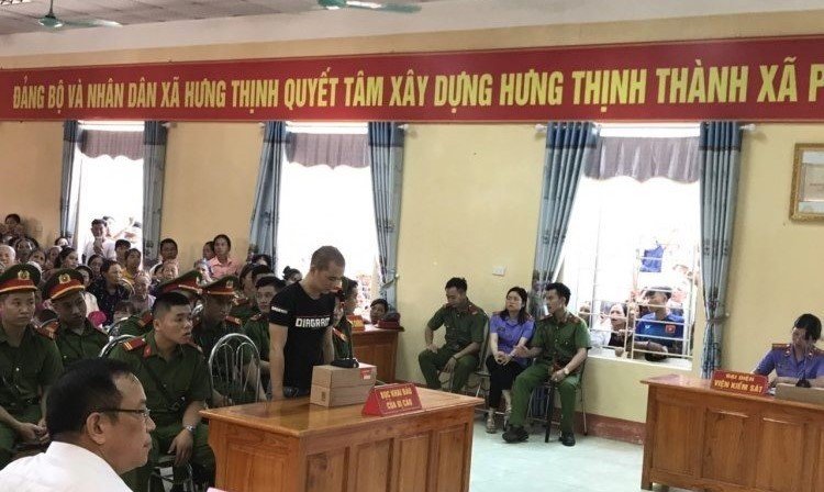 Keyword đầu tiên có dấu