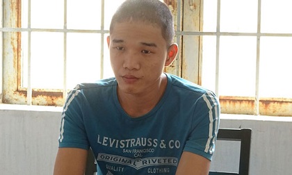 Bé gái ngủ một mình trong chòi bị gã nghiện giở trò đồi bại