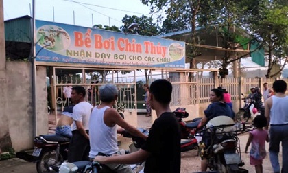 Nam sinh lớp 11 tử vong tại bể bơi do bị cảm