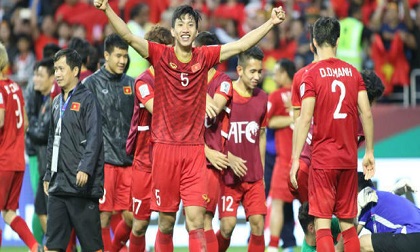 Chóng mặt ĐT Việt Nam bỏ xa Thái Lan: Bảng xếp hạng FIFA có quá ảo?