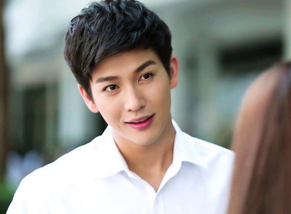 gap tinh dau cua chong cung di kham thai, thu co ta cam tren tay khien toi run ray - 1
