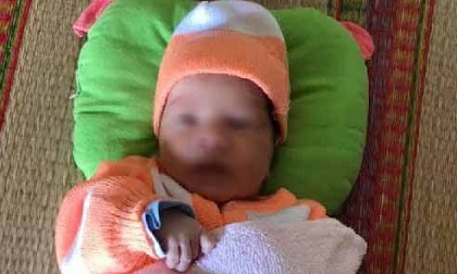 Lâm Đồng: Phát hiện bé gái sơ sinh bị bỏ rơi trước cổng nhà dân