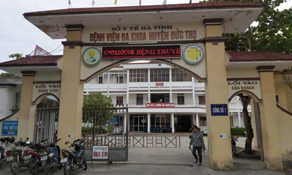 Vụ trẻ bị kéo đứt cổ: Chuyện gì xảy ra trong 11 giờ sản phụ nhập viện?