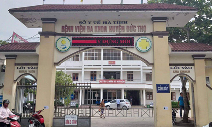 Vụ bé sơ sinh tử vong với vết đứt ngang cổ: Công an có 'động thái' mới