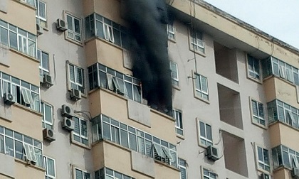 Cháy chung cư ở Hà Nội