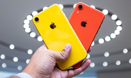 So sánh iPhone 8 và iPhone XR: Sự khác biệt giữa cách tân và cổ điển