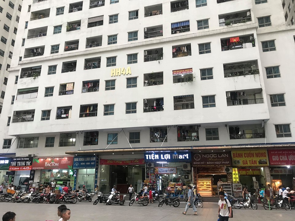 nghi an nam thanh nien gio tro doi bai voi nu giup viec lon tuoi hinh anh 1