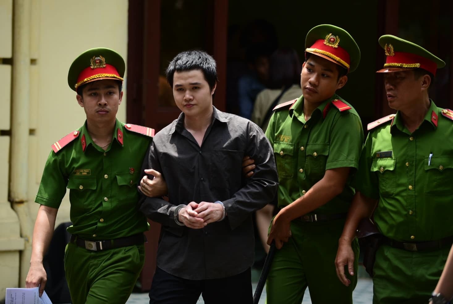 Tú ông đường dây mại dâm Á hậu, MC bán dâm nghìn đô lãnh 5 năm tù