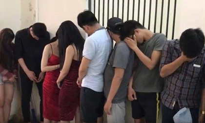 TP.HCM: Phát hiện hàng chục thanh niên phê ma túy trong quán bar