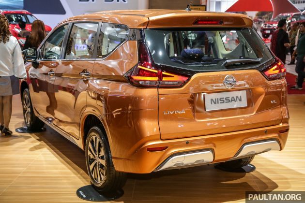 Ô tô MPV 7 chỗ Nissan đẹp long lanh, giá chỉ 323 triệu