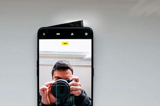 Những smartphone camera trượt 