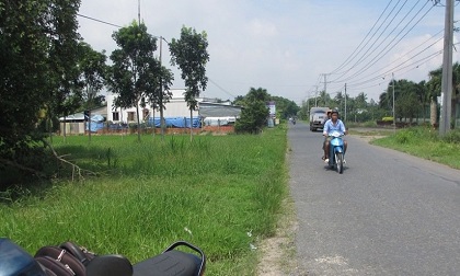 Giả danh công an đến kiểm tra giấy tờ rồi cướp xe tẩu thoát