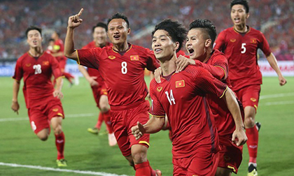Tuyển Việt Nam, thầy Park càng nghĩ càng thấy... khó