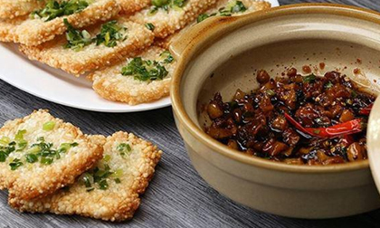 Cách làm cơm cháy chà bông thơm ngon, giòn tan tại nhà