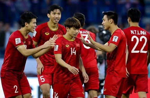 bxh fifa thang 7: viet nam hon thai lan 18 bac, giu top 15 chau a hinh anh 1