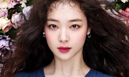 Phụ nữ sau tuổi 40: Chớ nên làm và đợi những điều này kẻo thêm 'héo mòn' tâm hồn