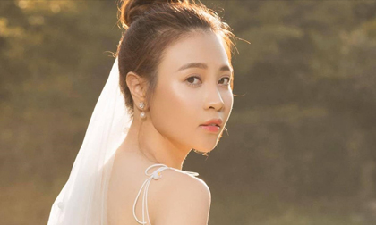 Đàm Thu Trang - chân dài showbiz khiến Cường Đô La mê đắm