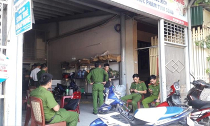 Nam thanh niên mang 10 lít xăng đốt nhà khiến 5 người nguy kịch
