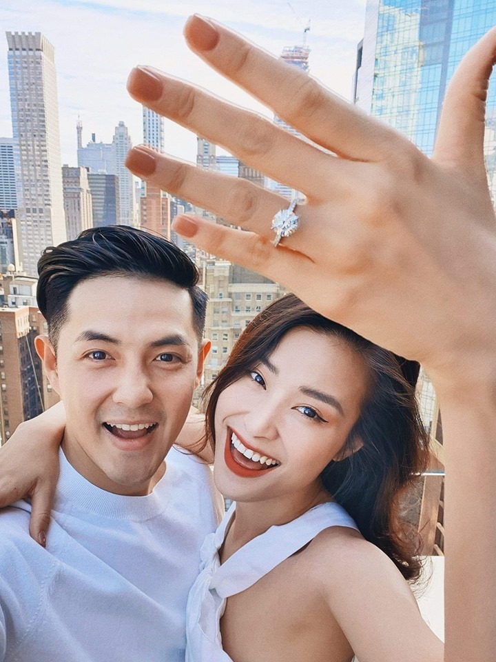 Đông Nhi: Đám cưới của tôi với Ông Cao Thắng sẽ sớm thôi