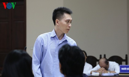 Y án 13 năm tù với kẻ hung đồ dùng dùi cui điện cướp của phụ nữ