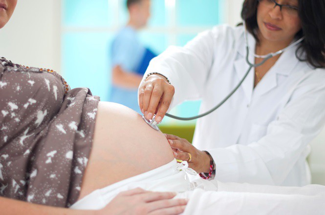 Bà bầu lưu ý những điều này kẻo 'nguy' cả mẹ lẫn con - Ảnh 1. Bà bầu lưu ý những điều này kẻo 'nguy' cả mẹ lẫn con - Ảnh 1.