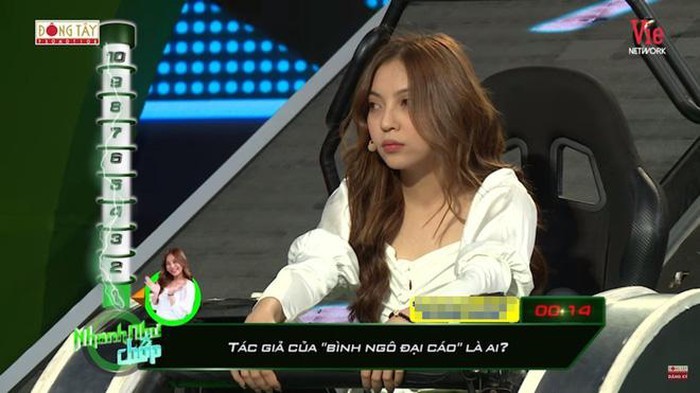 Thái độ bạn gái Quang Hải trước thị phi dồn dập