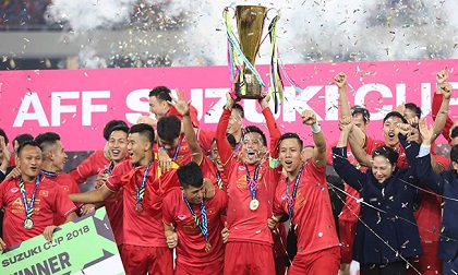 Tuyển Việt Nam: Thầy Park có thể dùng bài tủ AFF Cup đấu Thái Lan