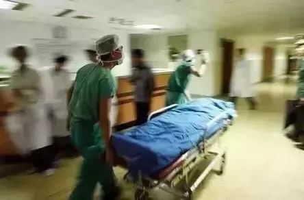 Người đàn ông đột quỵ trong giấc ngủ vì hành động sai lầm sau uống rượu