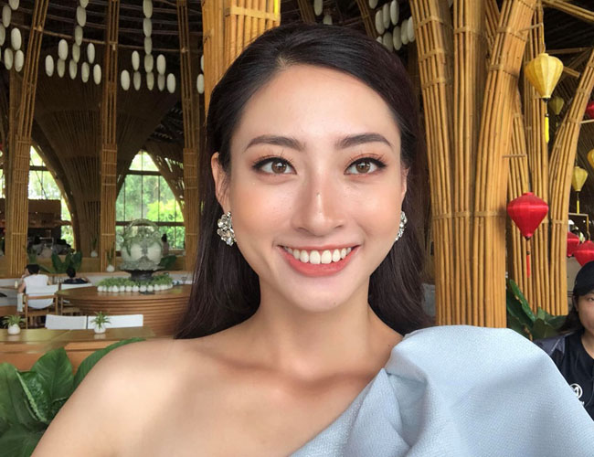 Dung nhan xinh đẹp, body nóng bỏng của tân Hoa hậu, Á hậu Thế giới Việt Nam 2019 hình ảnh 4 dung nhan xinh dep, body nong bong cua tan hoa hau, a hau the gioi viet nam 2019 hinh anh 4