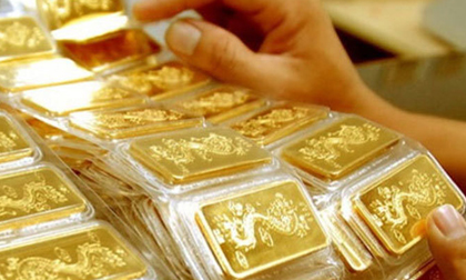 Vàng vọt lên sát 41 triệu/lượng, nguy hiểm rình rập