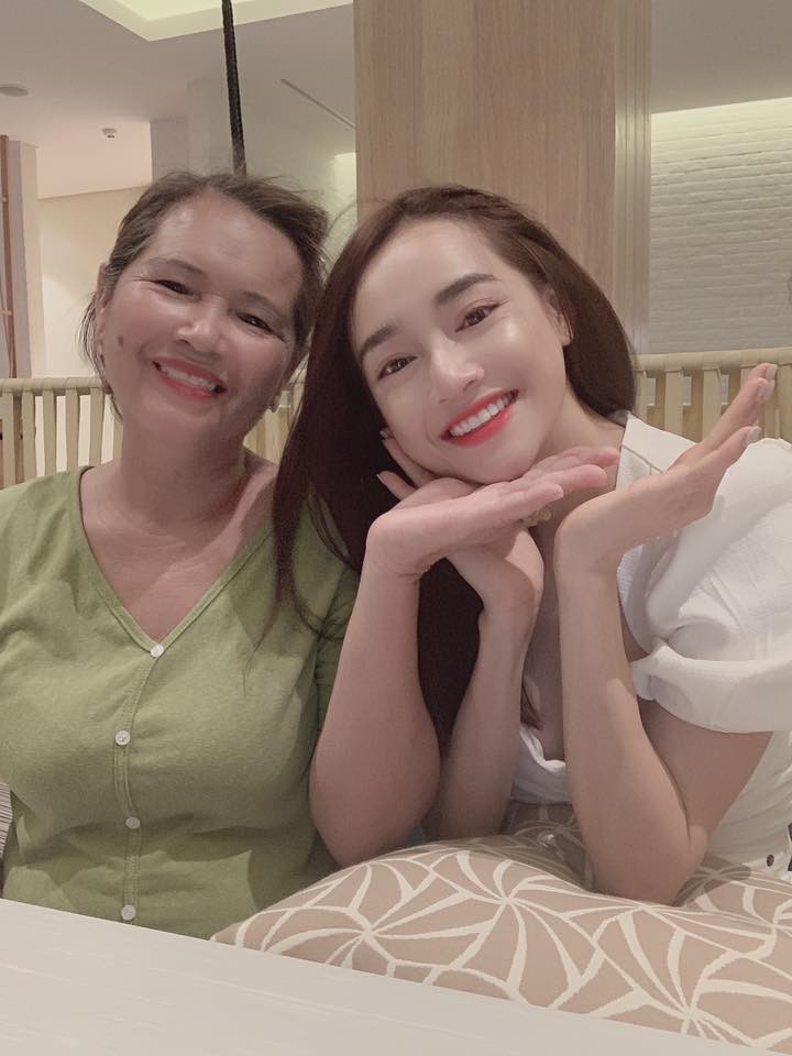 Nhã Phương chính thức xác nhận đã sinh con đầu lòng sau nhiều tháng im lặng