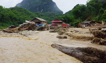 Tìm thấy 2 thi thể người dân bị lũ cuốn ở Thanh Hóa