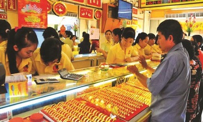 Giá vàng hôm nay 7/8, tăng chưa dừng sắp vượt 41 triệu/lượng