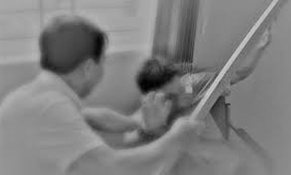 Vừa đi xuất khẩu lao động về, chồng sát hại vợ rồi tự tử