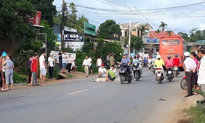 Nữ sinh lớp 6 bị xe khách tông tử vong trong ngày sinh nhật