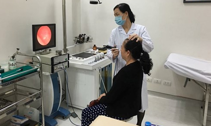Vệt trắng lạ cảnh báo ung thư: Chuyên gia chỉ ra các dấu hiệu sau cần đi khám ngay