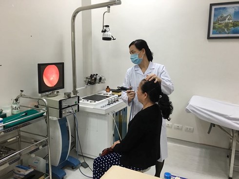Vệt trắng lạ cảnh báo ung thư: Chuyên gia chỉ ra các dấu hiệu sau cần đi khám ngay - 1