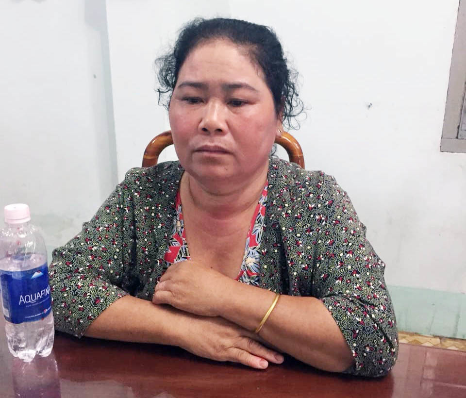 'Nữ quái' giết cha, trốn biệt tích gần 30 năm mới bị bắt