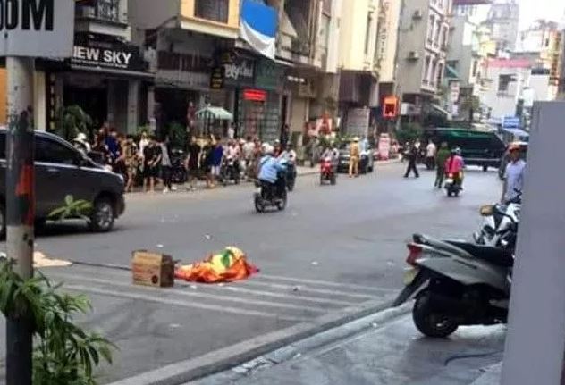 tu sat trong phong nghi bat thanh, nam thanh nien nhay lau tu vong hinh anh 1