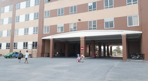 Hà Nội: Công an vào cuộc làm rõ nghi vấn kẻ biến thái khoảng 60 tuổi sàm sỡ bé gái trong thang máy chung cư