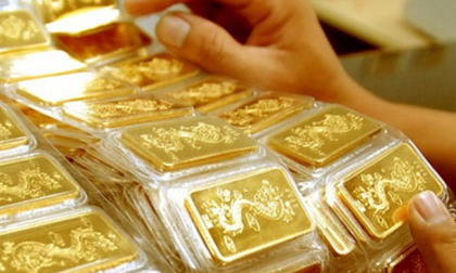 Giá vàng hôm nay 15/8, tạm ngừng nghe ngóng, chờ thời tăng tiếp
