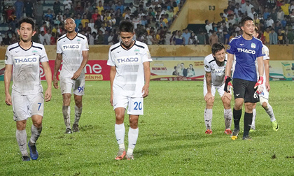 HAGL rối bời giữa cuộc chiến... trụ hạng V-League 2019