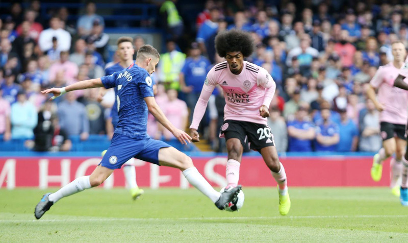 Tân binh tỏa sáng, Chelsea vẫn bị Leicester cầm hòa ngay trên sân nhà