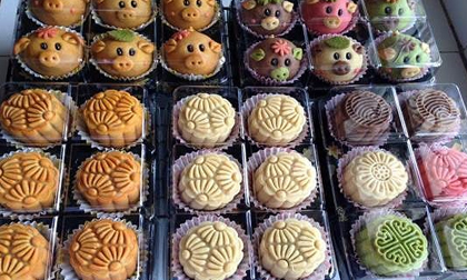 Bánh trung thu Hanmade bán trên mạng xã hội 'thả nổi' chất lượng