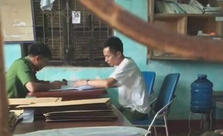 Bị nghi bắt cóc trẻ em, người đàn ông Thái Bình sợ ướt cả quần