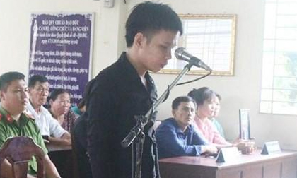 Giết người yêu ngay cổng công ty vì mâu thuẫn tình cảm