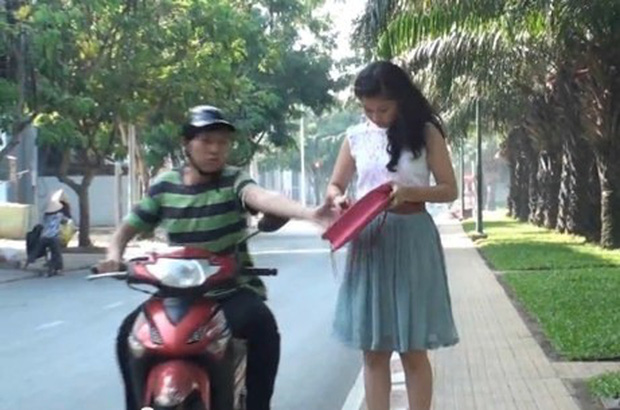 Tiêu hết tiền của chồng đưa, vợ hoang báo bị chuốc thuốc mê, cướp 15 triệu đồng Tiêu hết tiền của chồng đưa, vợ hoang báo bị chuốc thuốc mê, cướp 15 triệu đồng