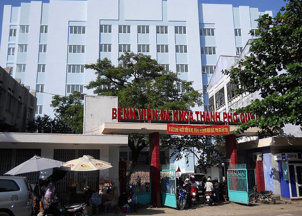 Bé gái sơ sinh tử vong tại trung tâm y tế nghi do sặc sữa