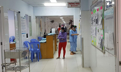 5 vật chứa cả ổ vi khuẩn, dễ lây nhiễm bệnh tật trong bệnh viện, nhớ tránh xa