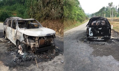 Nghệ An: Ô tô bán tải bốc cháy dữ dội khi lưu thông quốc lộ